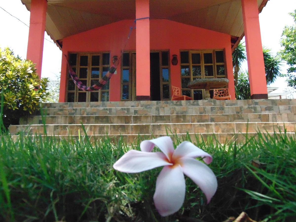 Hotel Congos Mérida Extérieur photo